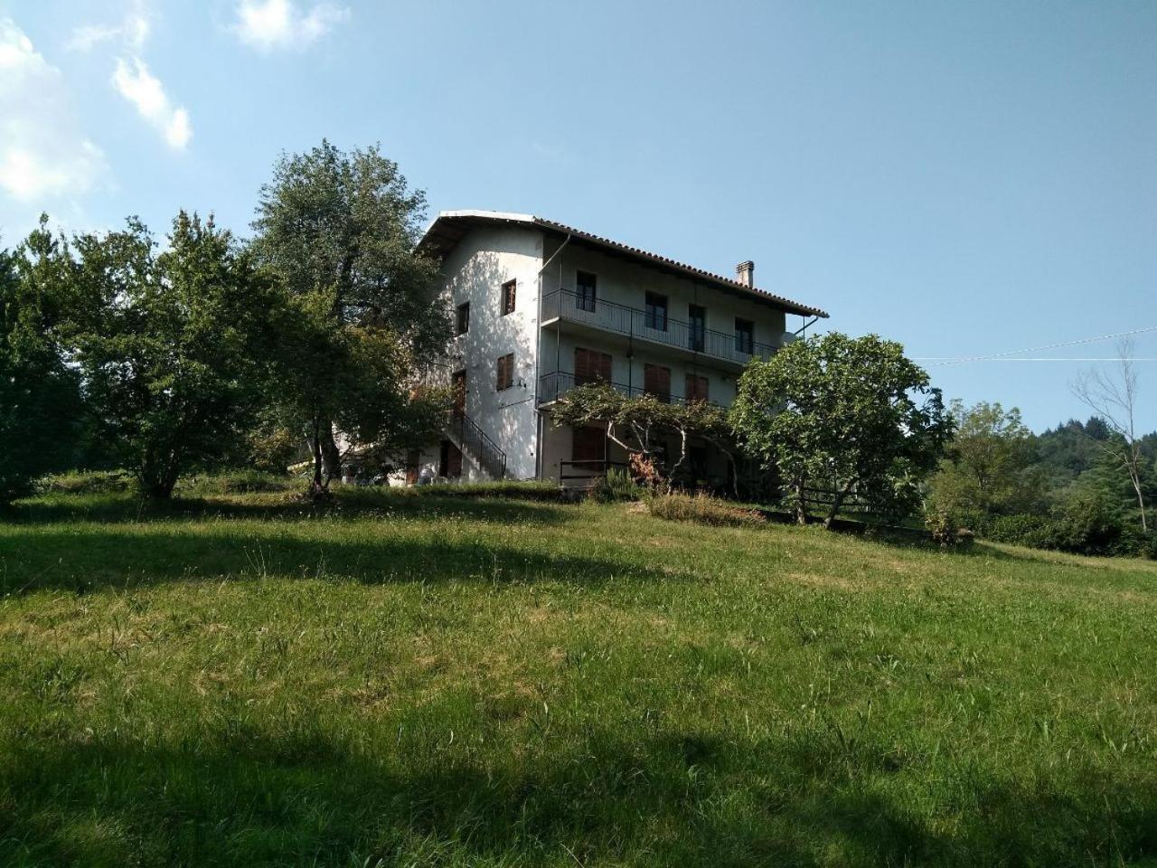 Ferienwohnung La Casa Nel Verde Alice Superiore Exterior foto